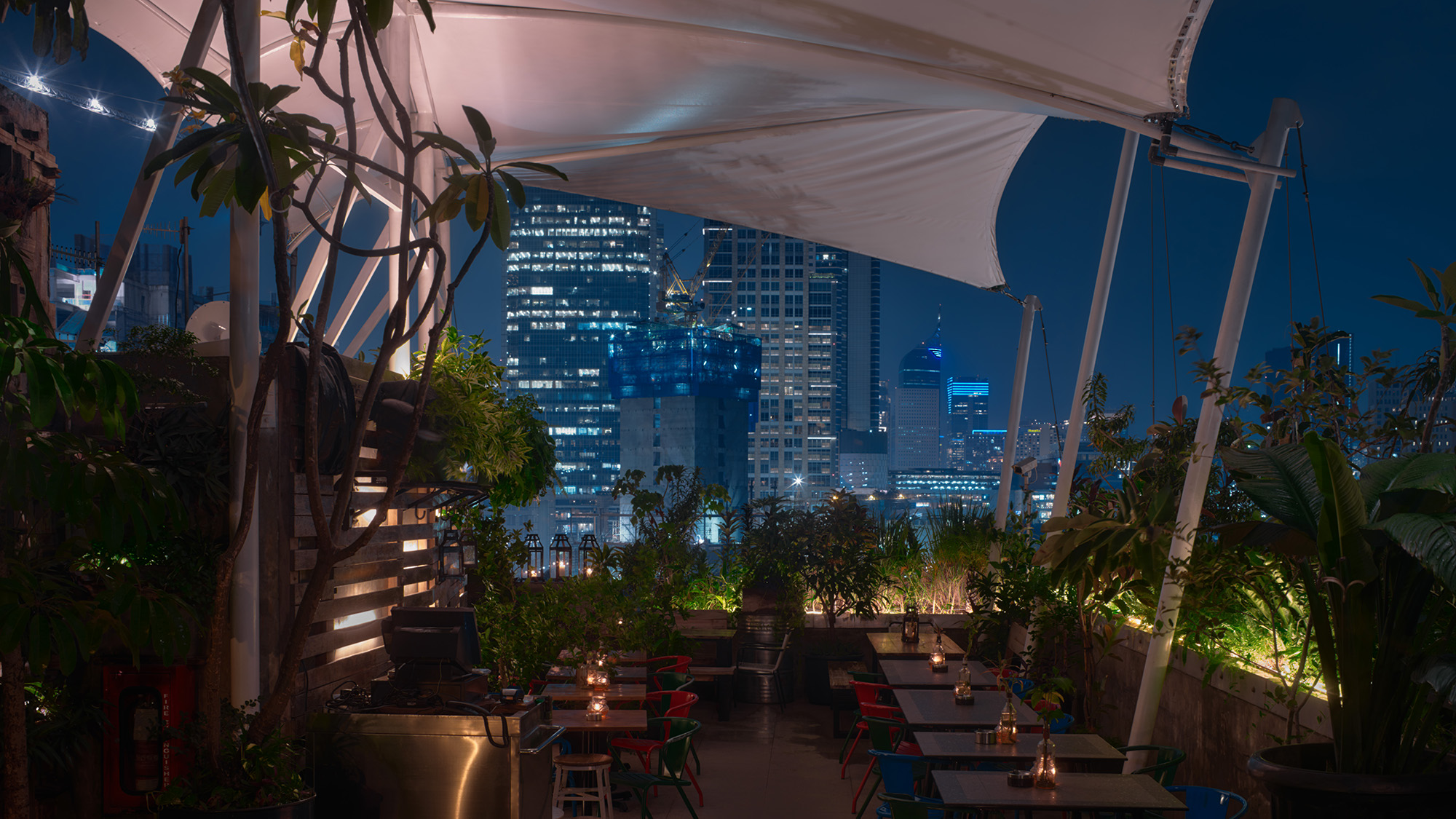 awan hotel